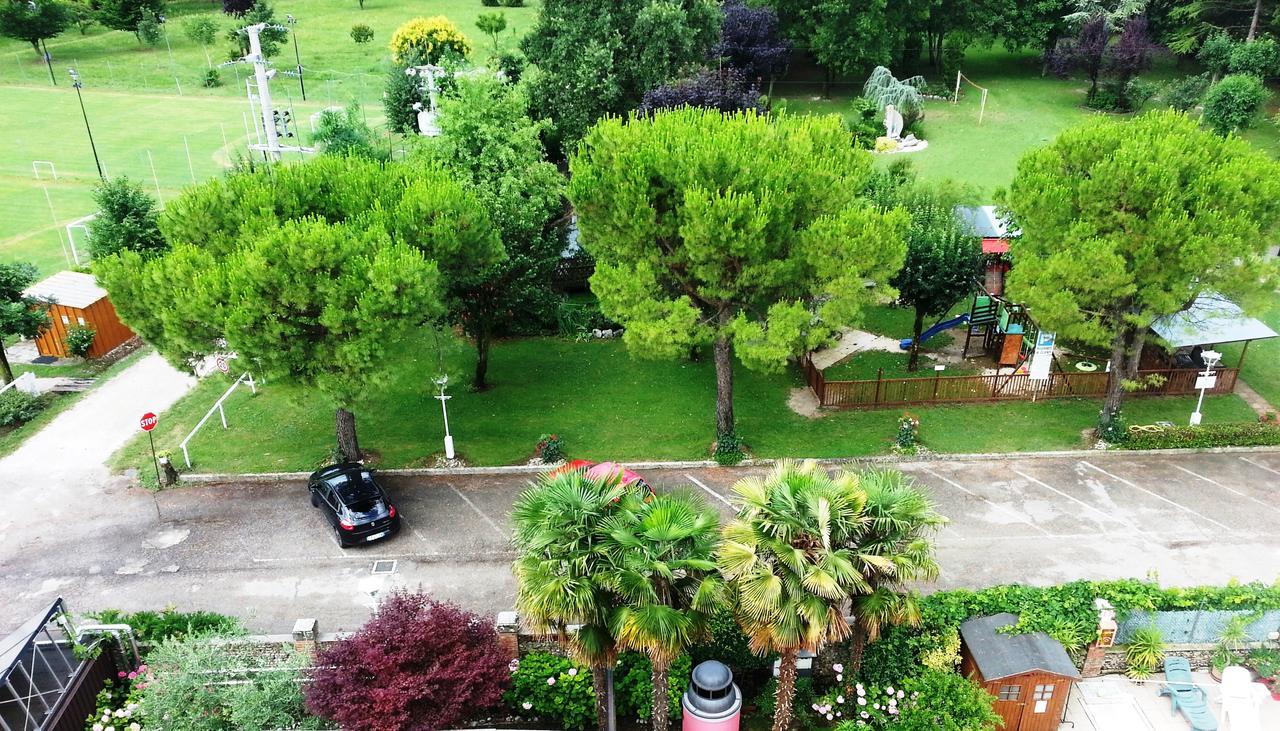 Dogana Vecchia - Hotel & Residence B&B Ristorante & Pizzeria Trivignano Udinese Exterior photo