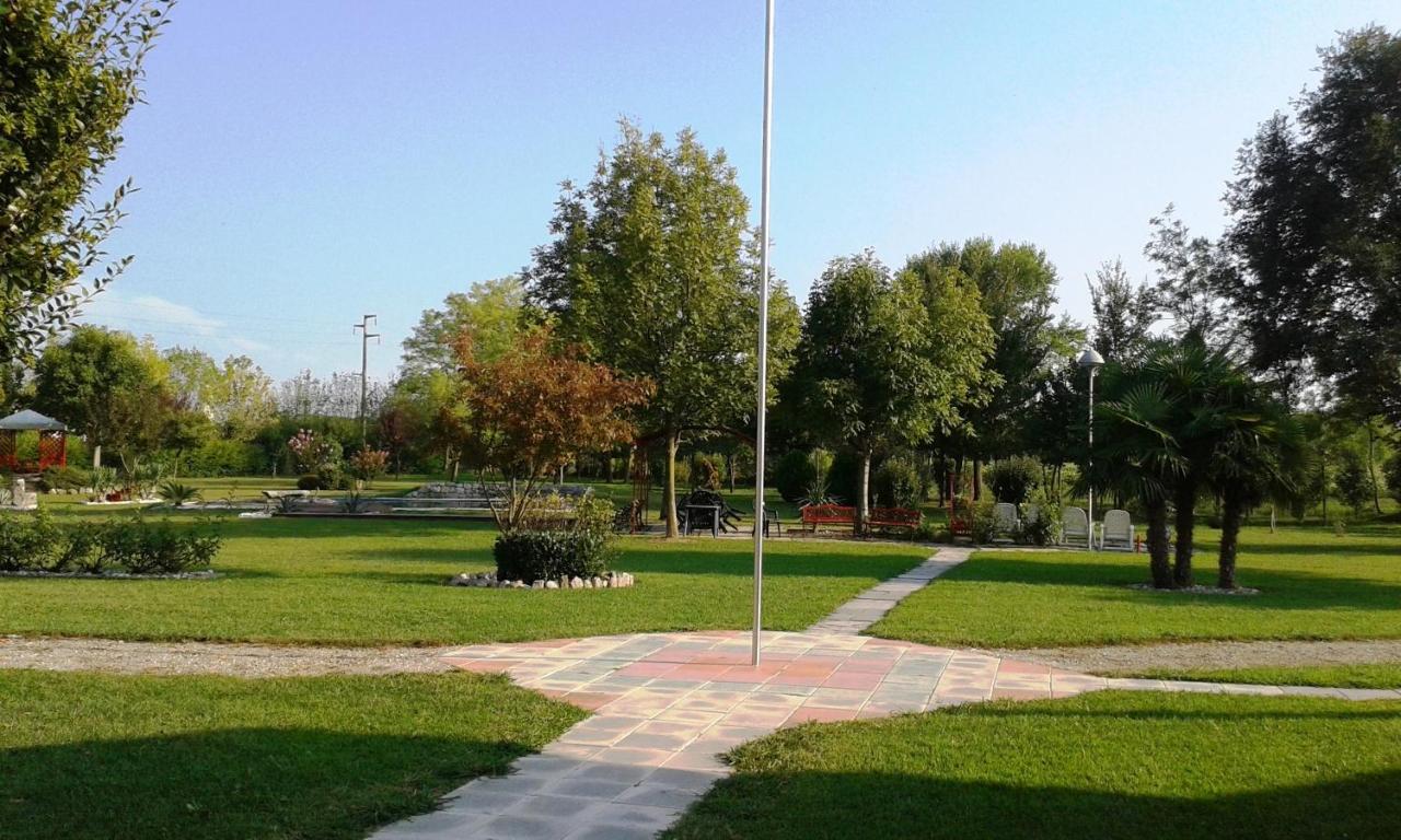 Dogana Vecchia - Hotel & Residence B&B Ristorante & Pizzeria Trivignano Udinese Exterior photo